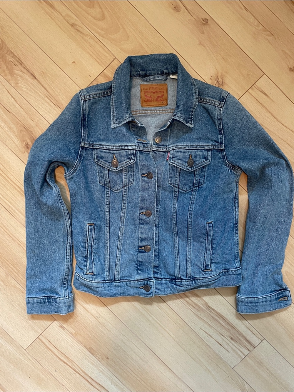 Levi's Women's Blue Denim Trucker Jacket